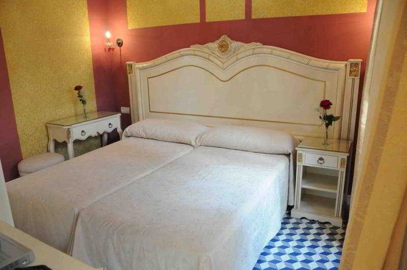 Casa De Las Mercedes مالقة الغرفة الصورة
